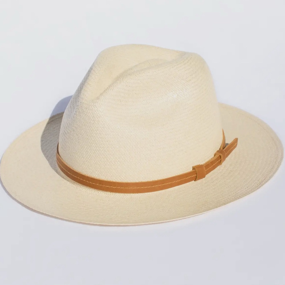 Elegancia Natural Panama Hat